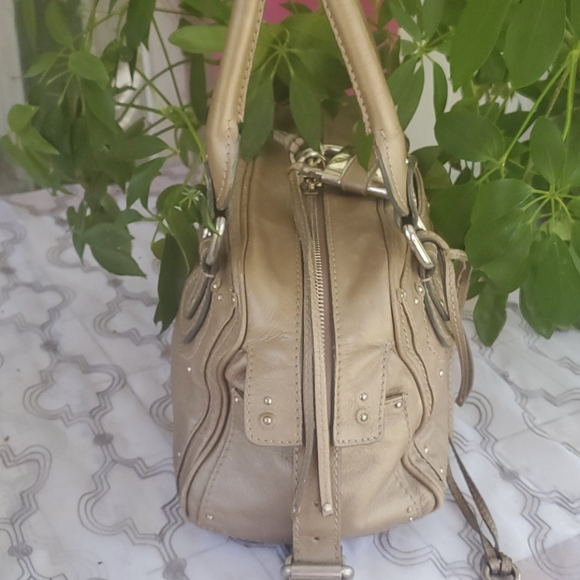 AUTHENTIC Stunning Chloe Paddington Metallic Gold - Picture 3 of 8